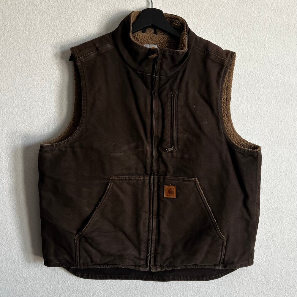 Carhartt V33 DKB brown work wear vest